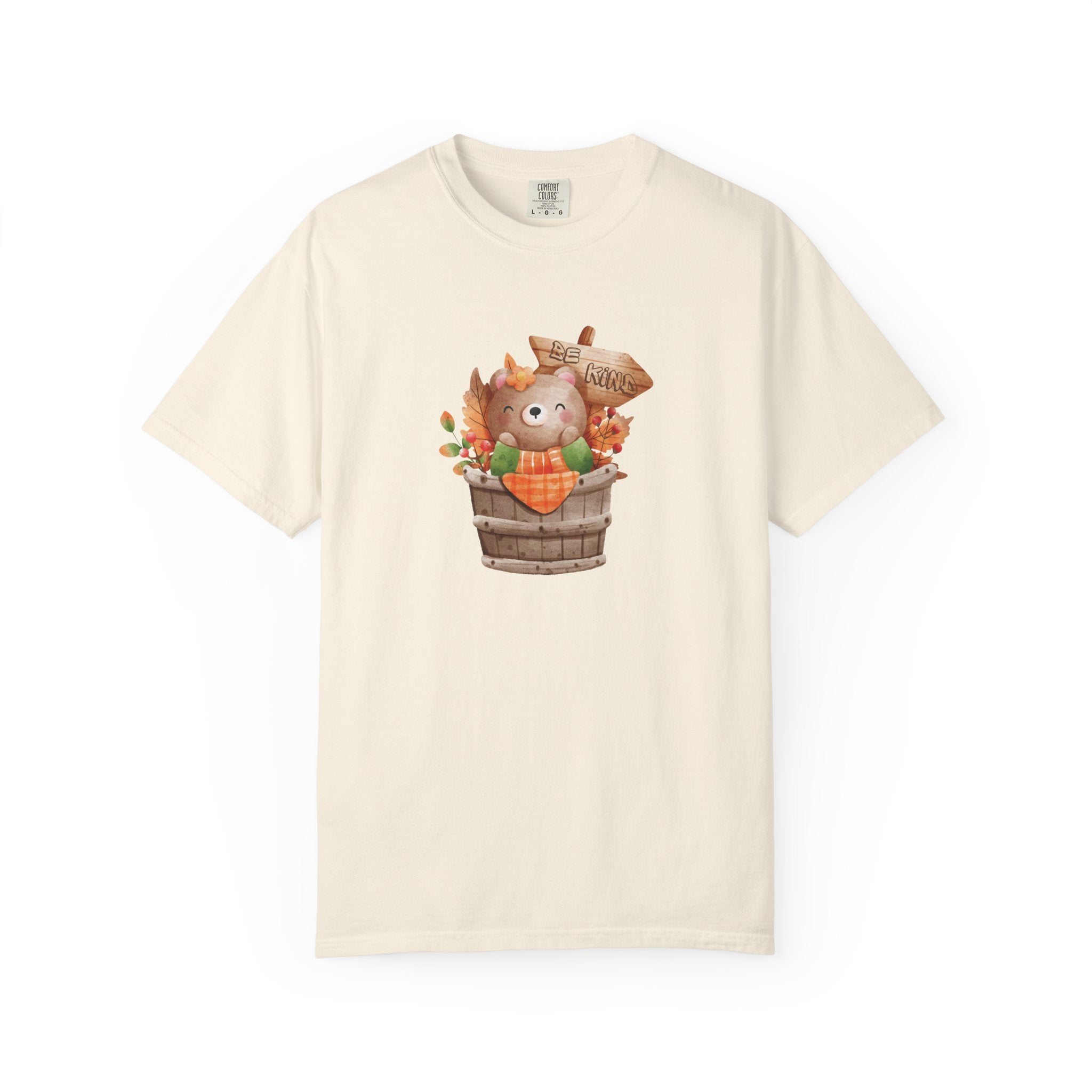 Be Kind Autumn Bear Comfort Colors Shirt | Fall Graphic Tee | Cozy Vintage Aesthetic Women's T-Shirt