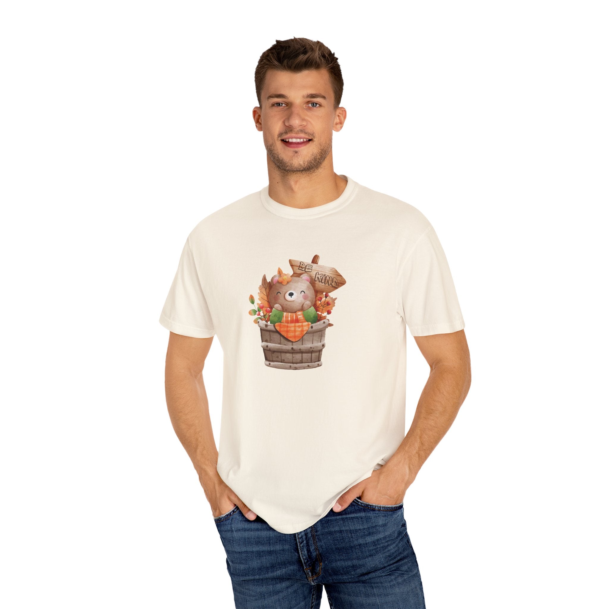 Be Kind Autumn Bear Comfort Colors Shirt | Fall Graphic Tee | Cozy Vintage Aesthetic Men's T-Shirt